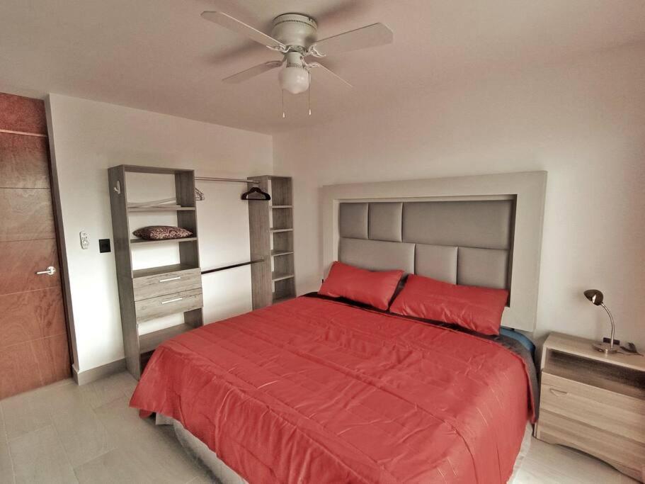 Vip! Pent-house With Your Private Pool & Chairs 2 Bedrooms